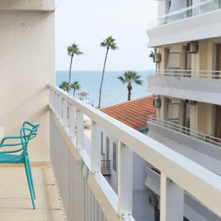 Two Bedroom Whit Sea View Larnaka