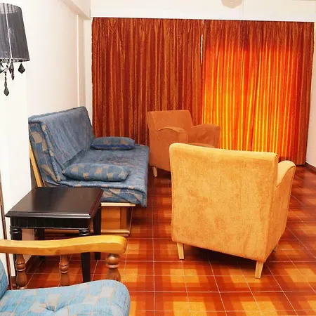 Two Bedroom Whit Sea View *